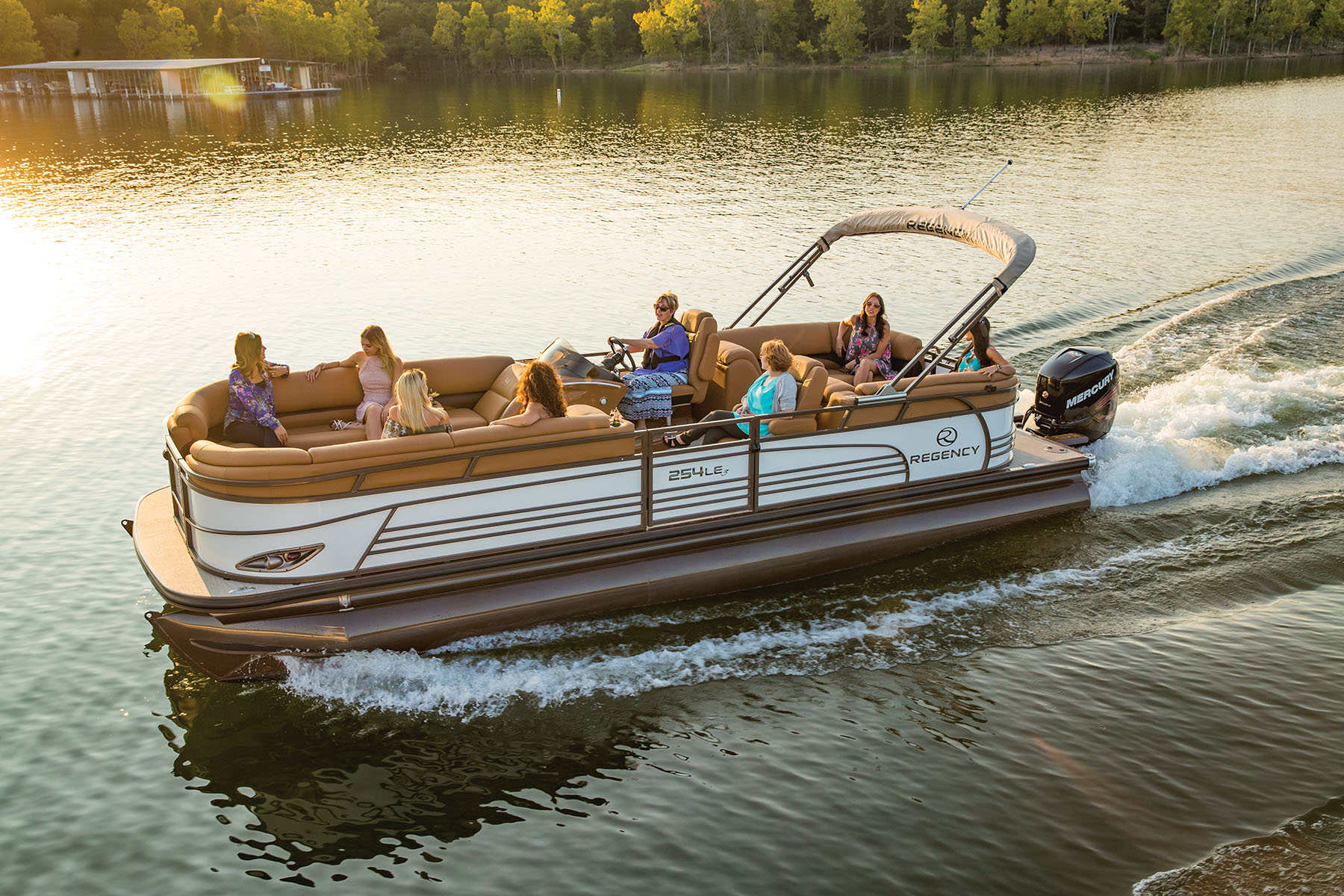 ポンツーンボート | パーティーボート | 2019 REGENCY 250 LE3 LUXURY | バスボート販売｜ALPHA  INTERNATIONAL｜